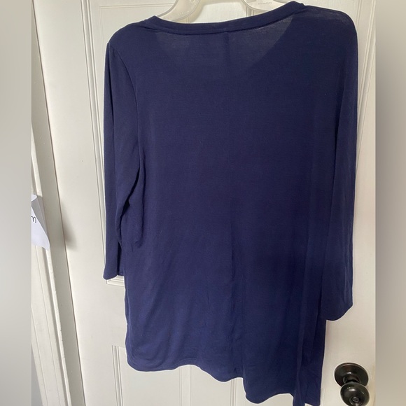 Motherhood Maternity layered tulip nursing shirt - Picture 3 of 4